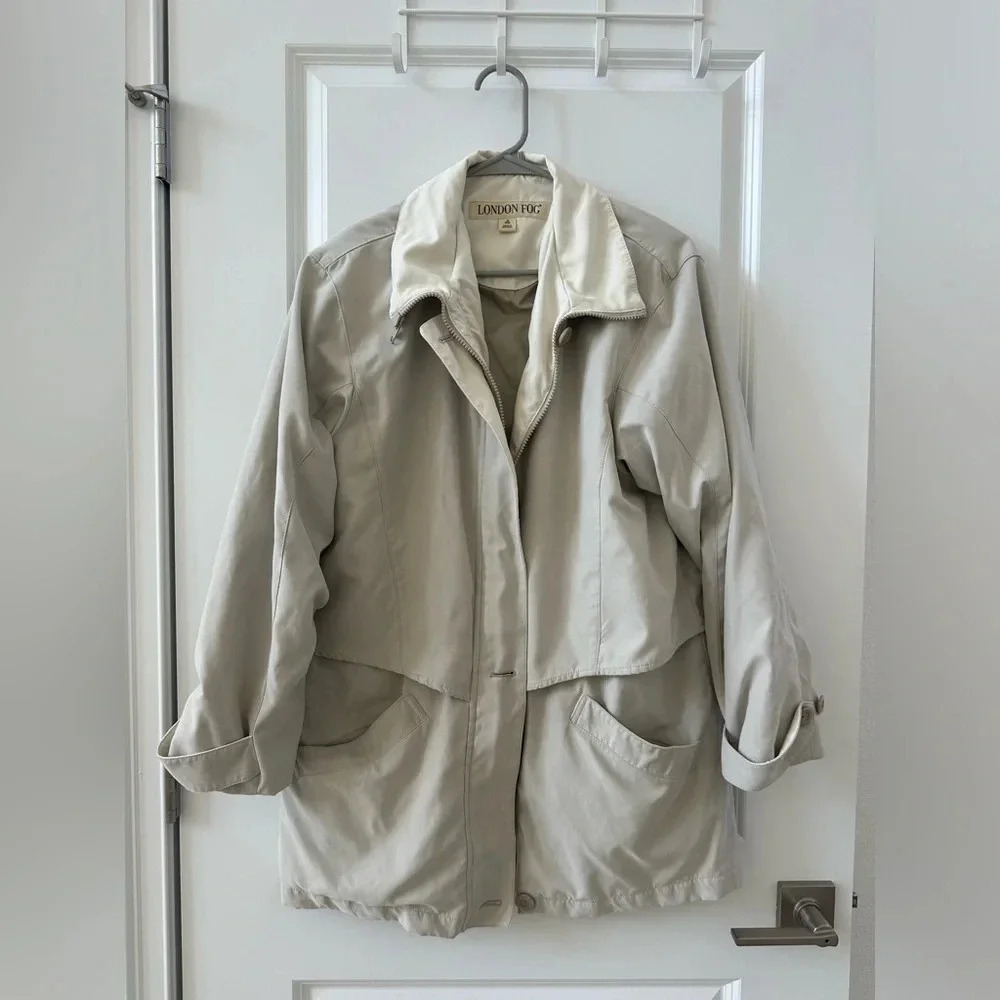 London Fog Windbreaker Rain Jacket Women’s Size Medium